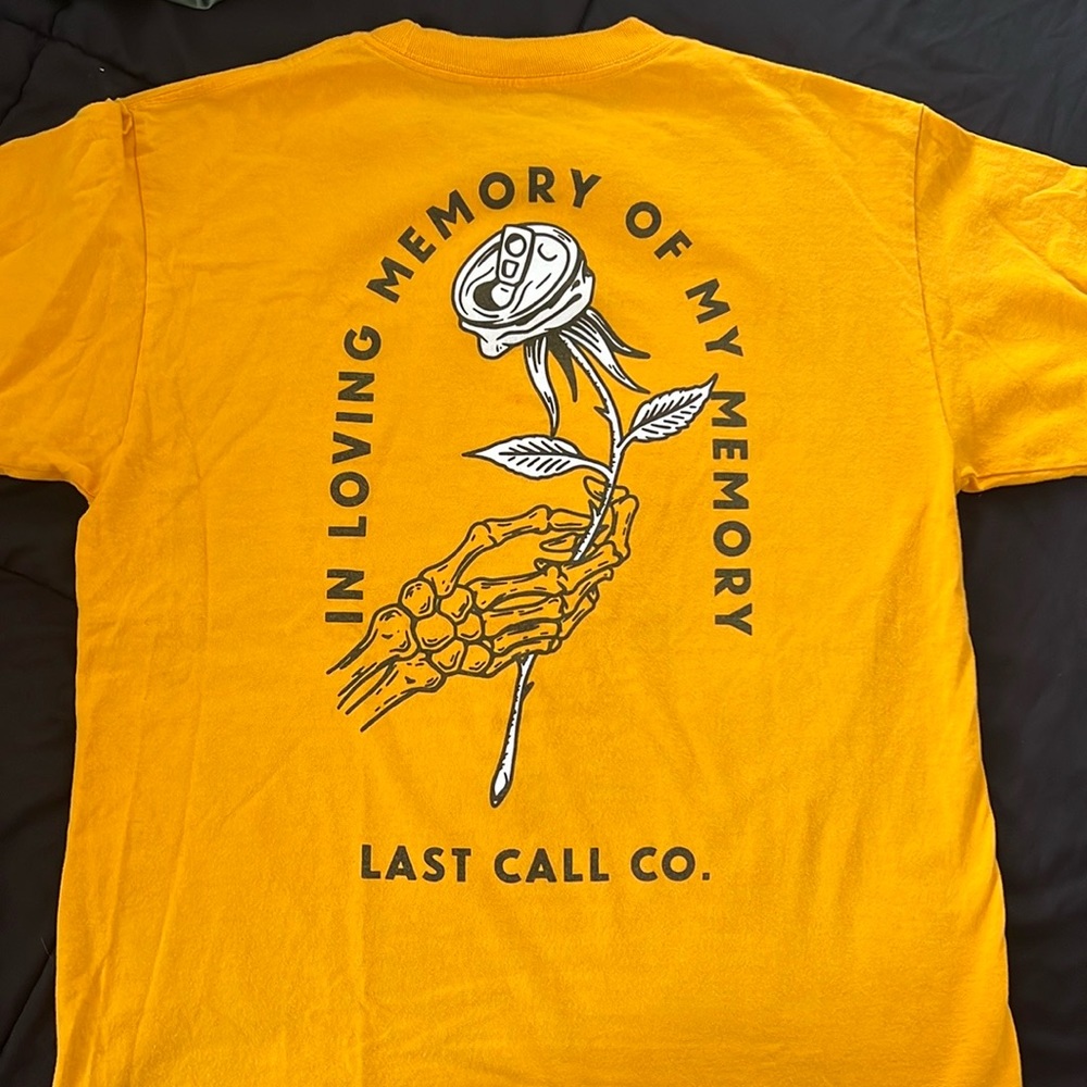 LAST CALL GRAPHIC TEE